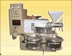 求购国产小型榨油机视频,视频揭秘高效榨油新选择